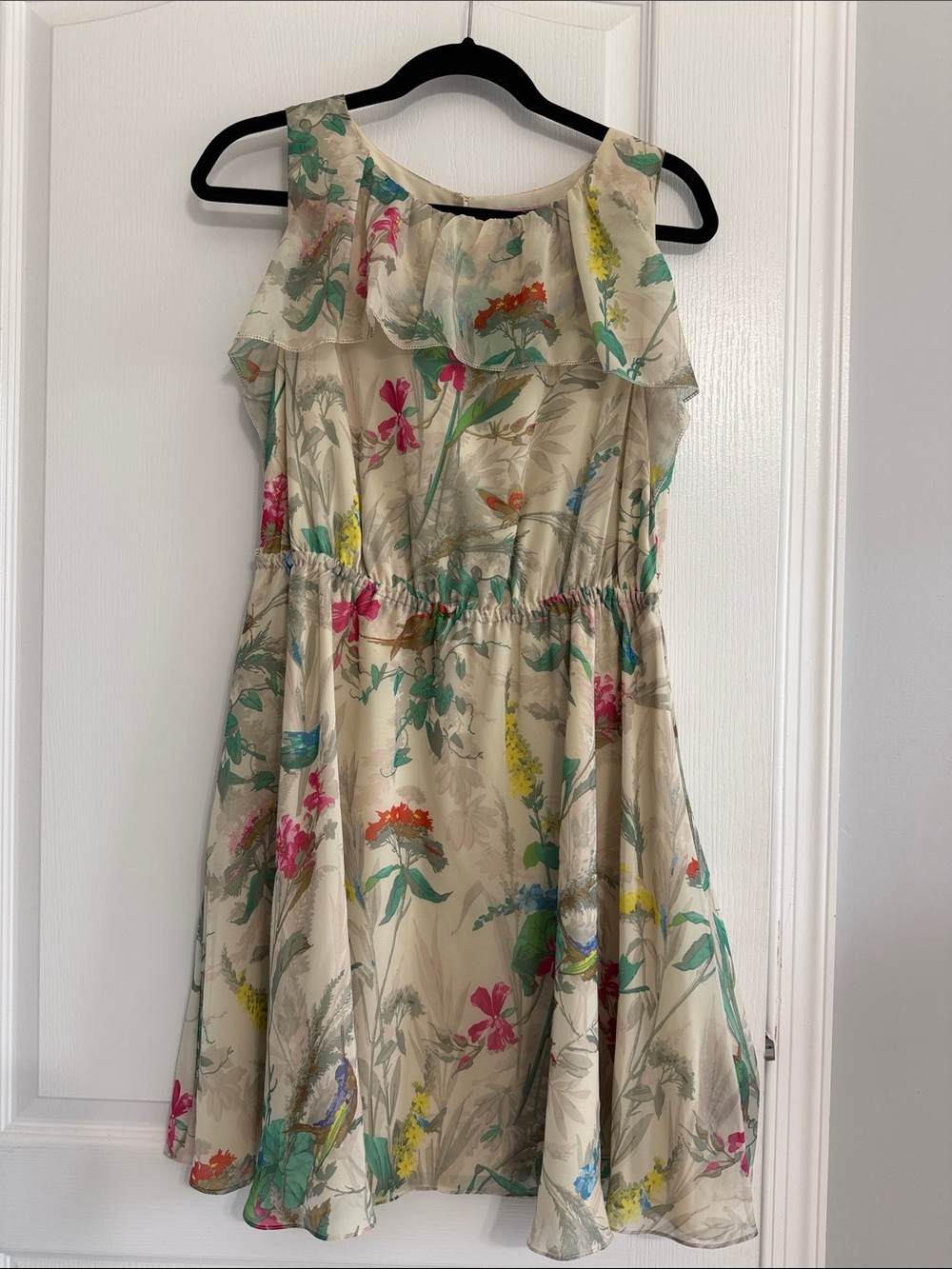 Ted Baker Ivory Floral Ruffle-Neck Casual Dress - Belt missing